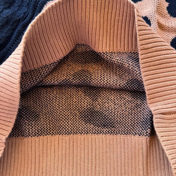 NIB SZL Amazon Leopard & Cable knit shoulder cutout sweater - Picture 3 of 5